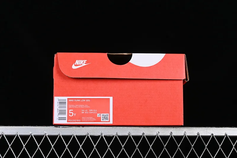 All categories Nk SB Dunk Series Nk SB Dunk Low low-top sneakers Nk SB Dunk Low GS "Mineral Teal" Strawberry Milk SB low-top casual sports skateboard shoes FD1232-002